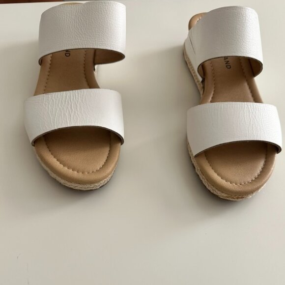 Lucky Brand Beige/Off White Sandals - Picture 4 of 4